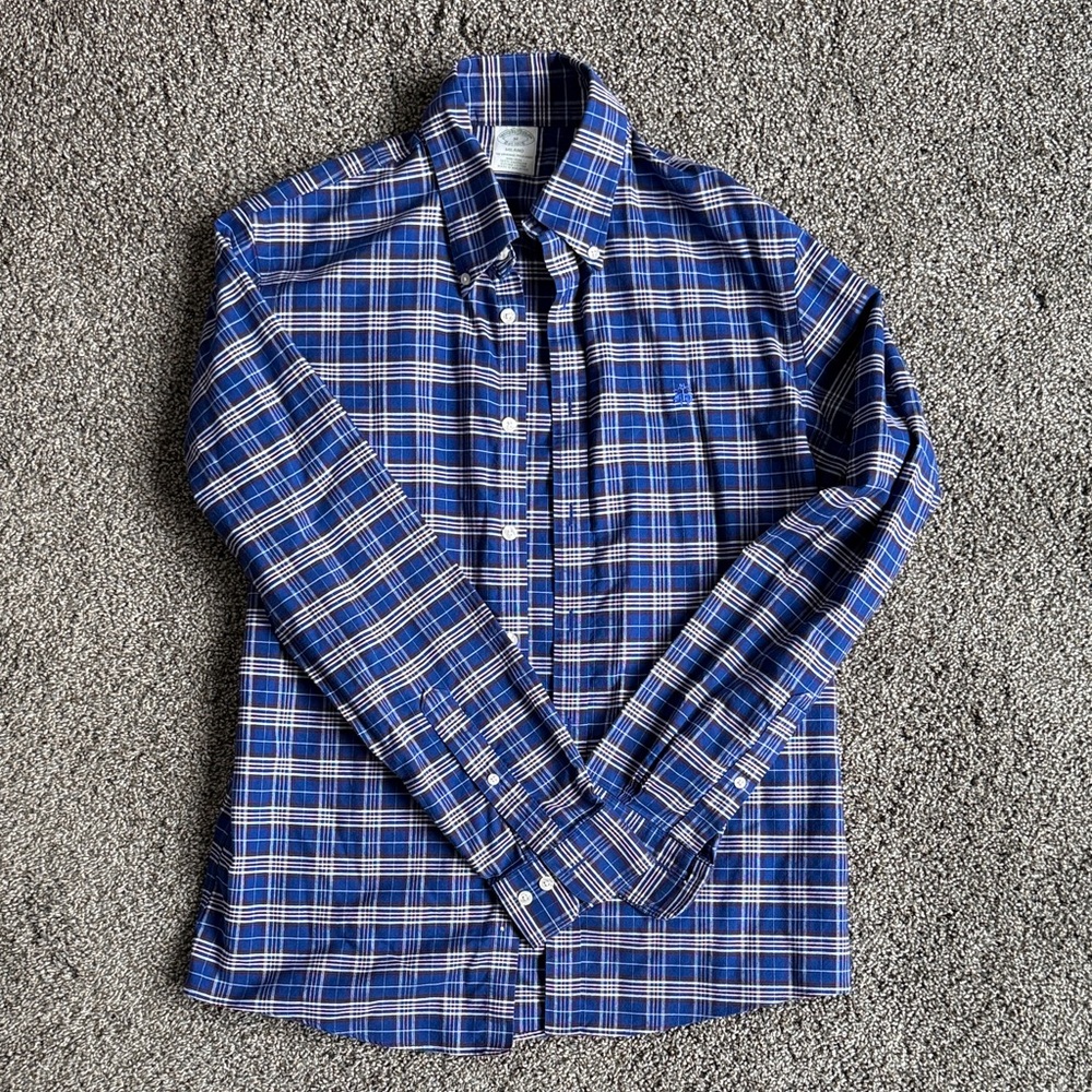 Brooks Brothers Milano button down Shirt